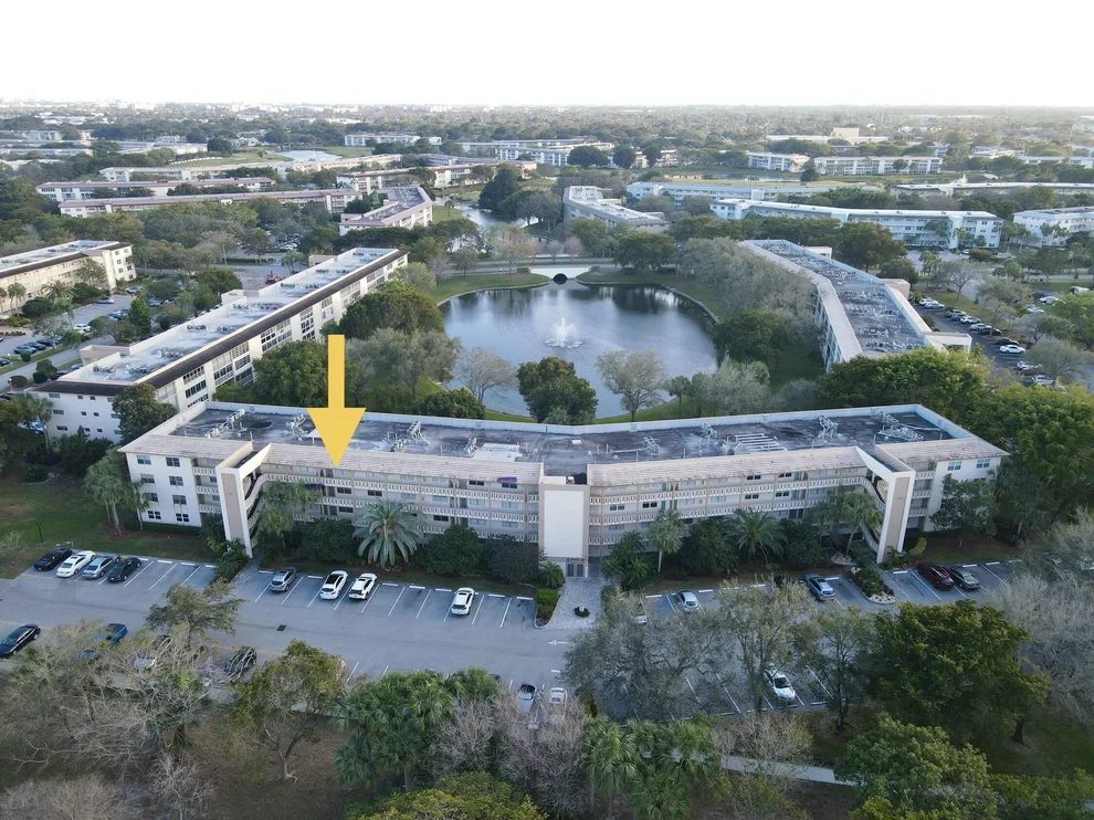 Unit for sale at 2305 Lucaya Lane, Coconut Creek, FL 33066