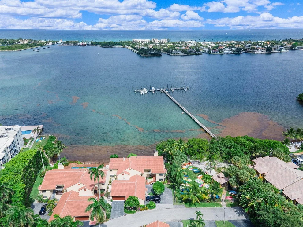 Unit for sale at 19 Via Lago, Boynton Beach, FL 33435