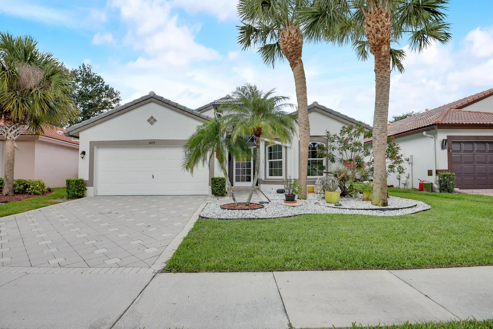 Unit for sale at 6633 Sun River Road, Boynton Beach, FL 33437