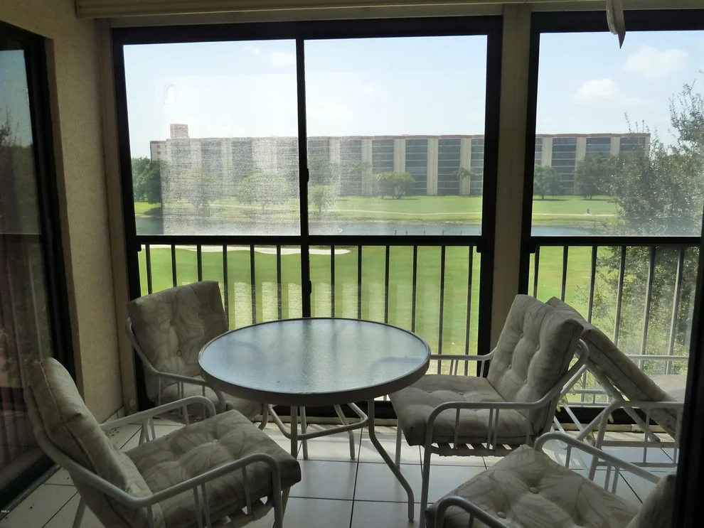 Unit for sale at 7290 Kinghurst Drive, Delray Beach, FL 33446