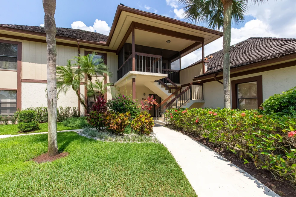 Unit for sale at 13400 W Polo Road, Wellington, FL 33414