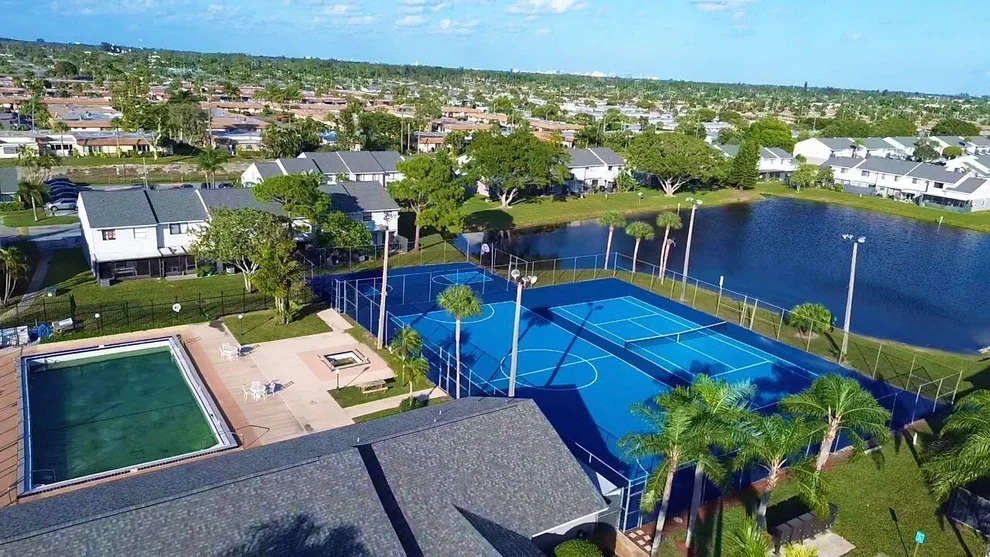 Unit for sale at 6604 Dockside Circle, Greenacres, FL 33463