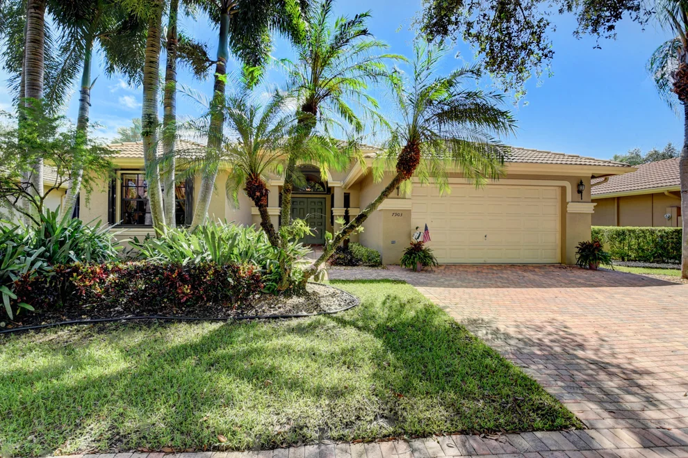 Unit for sale at 7903 Via Grande, Boynton Beach, FL 33437