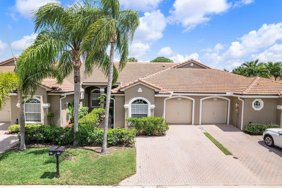 Unit for sale at 8595 Via Serena, Boca Raton, FL 33433