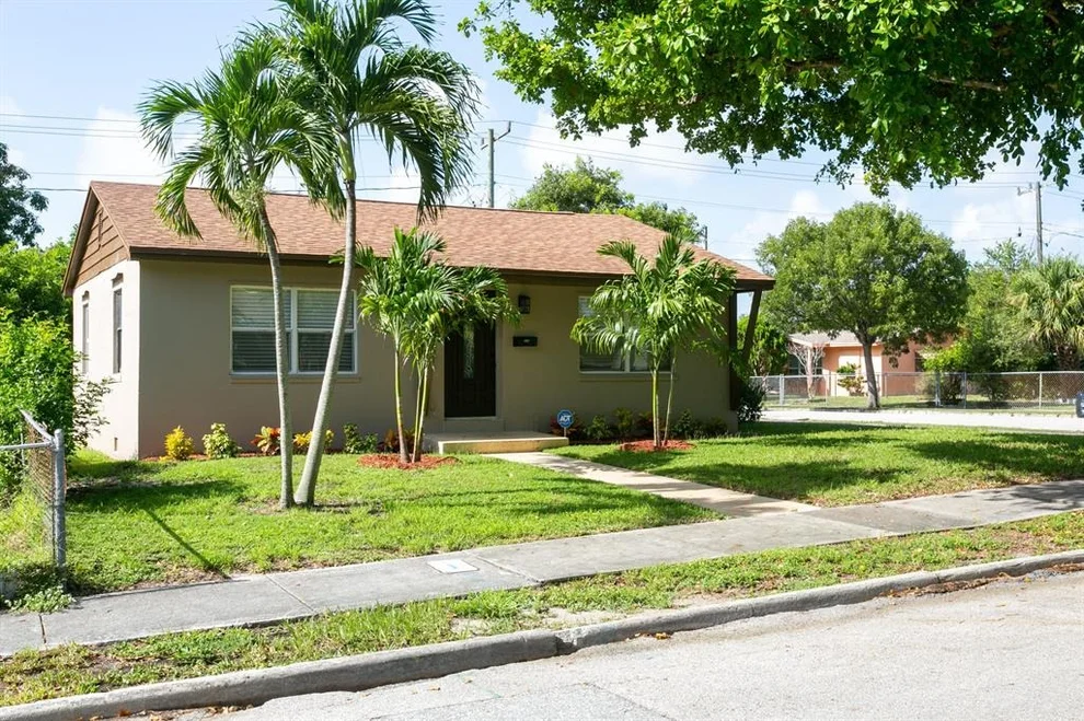 Unit for sale at 850 30th Street, West Palm Beach, FL 33407