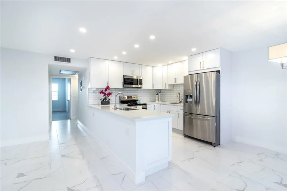 Unit for sale at 3022 Rexford B, Boca Raton, FL 33434