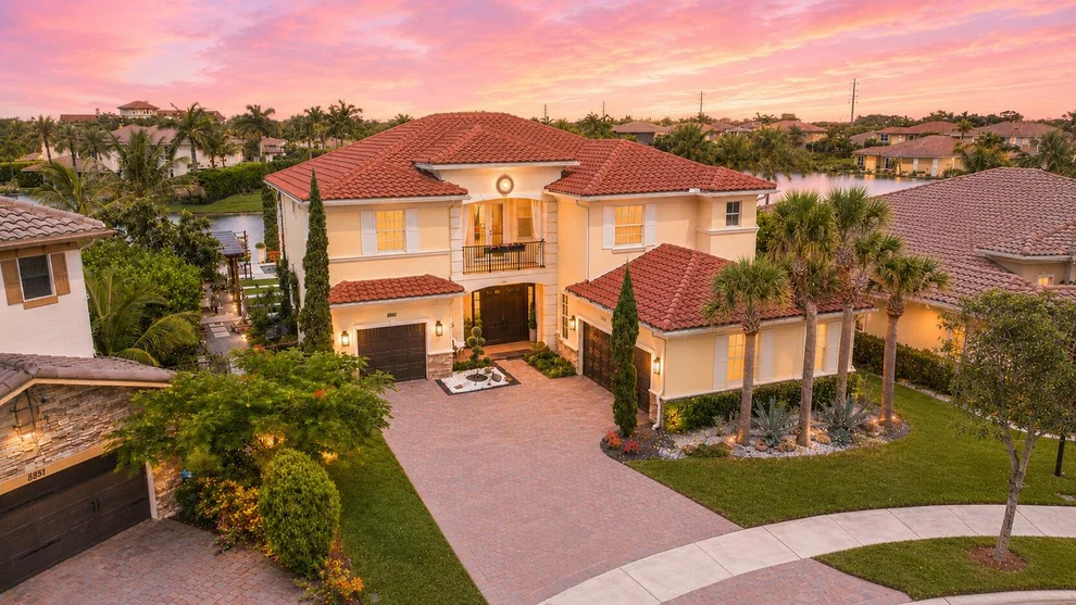 Unit for sale at 8861 Edgewater Place, Parkland, FL 33076