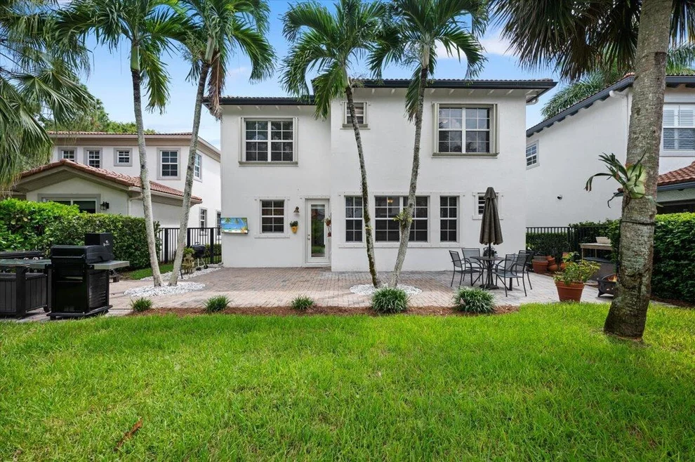 Unit for sale at 559 Tomahawk Court, Palm Beach Gardens, FL 33410