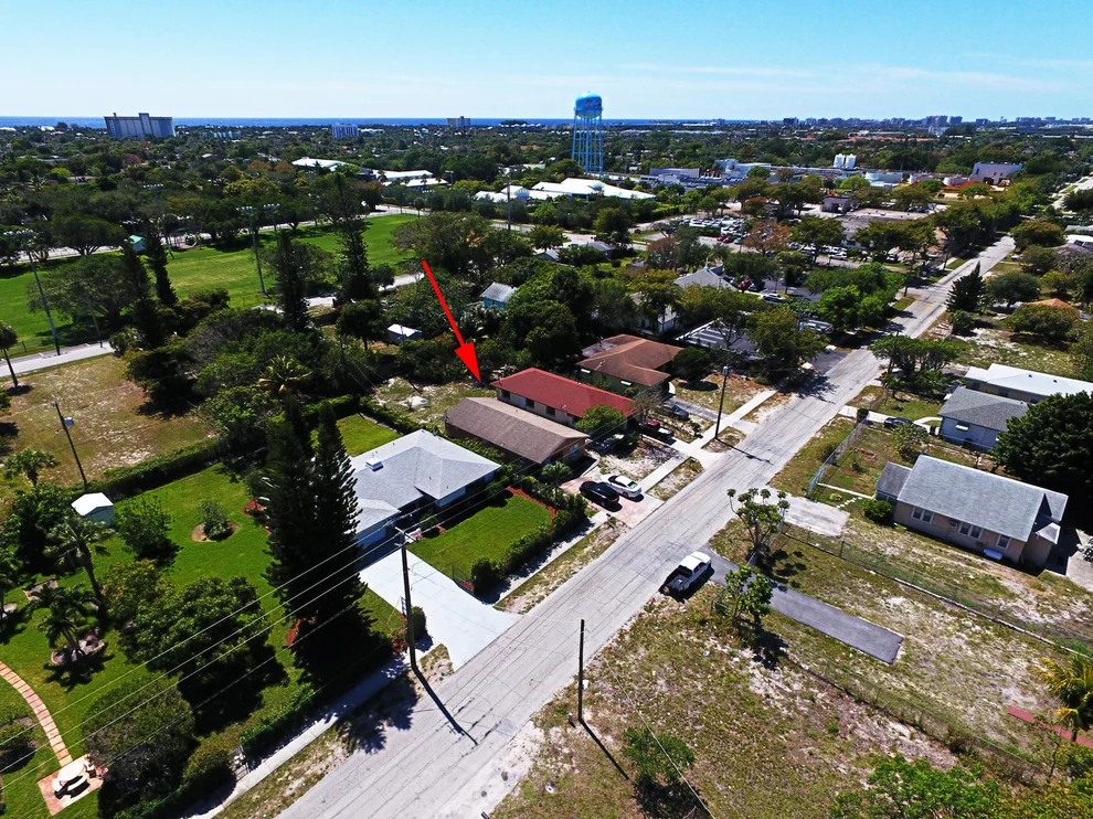 Unit for sale at 323 SW 4th Avenue, Delray Beach, FL 33444