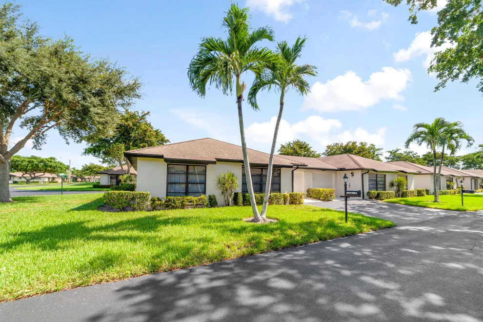 Unit for sale at 4869 Equestrian Road, Boynton Beach, FL 33436