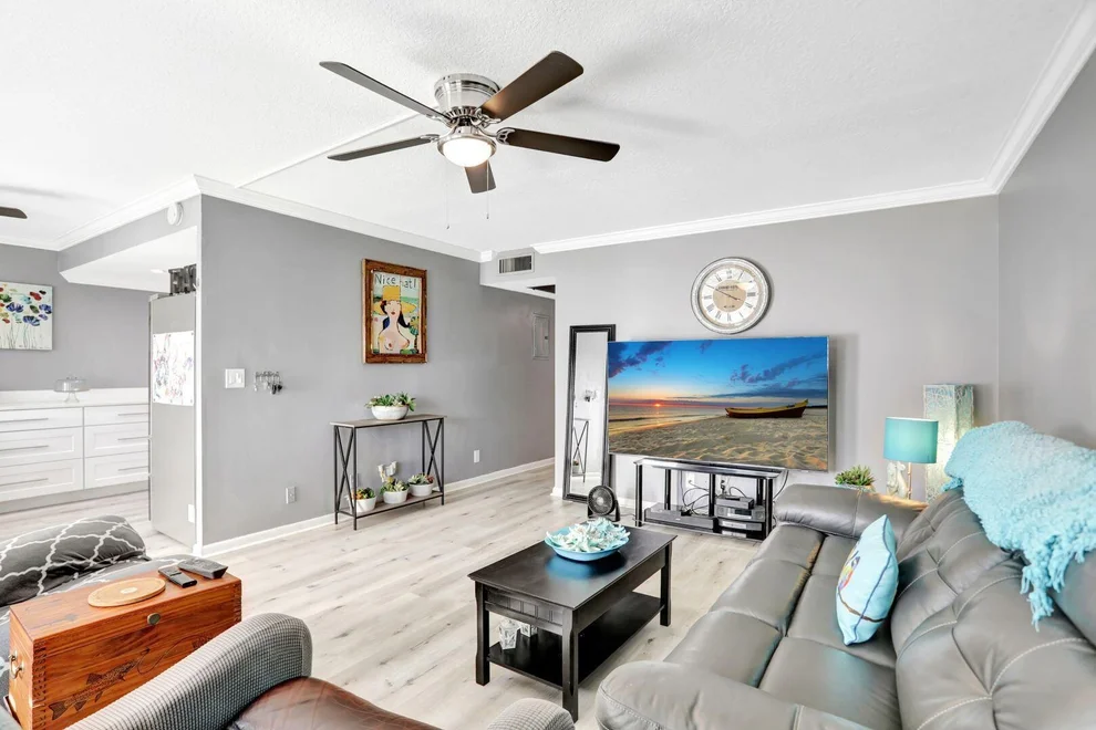 Unit for sale at 1055 Ventnor O Crescent, Deerfield Beach, FL 33442