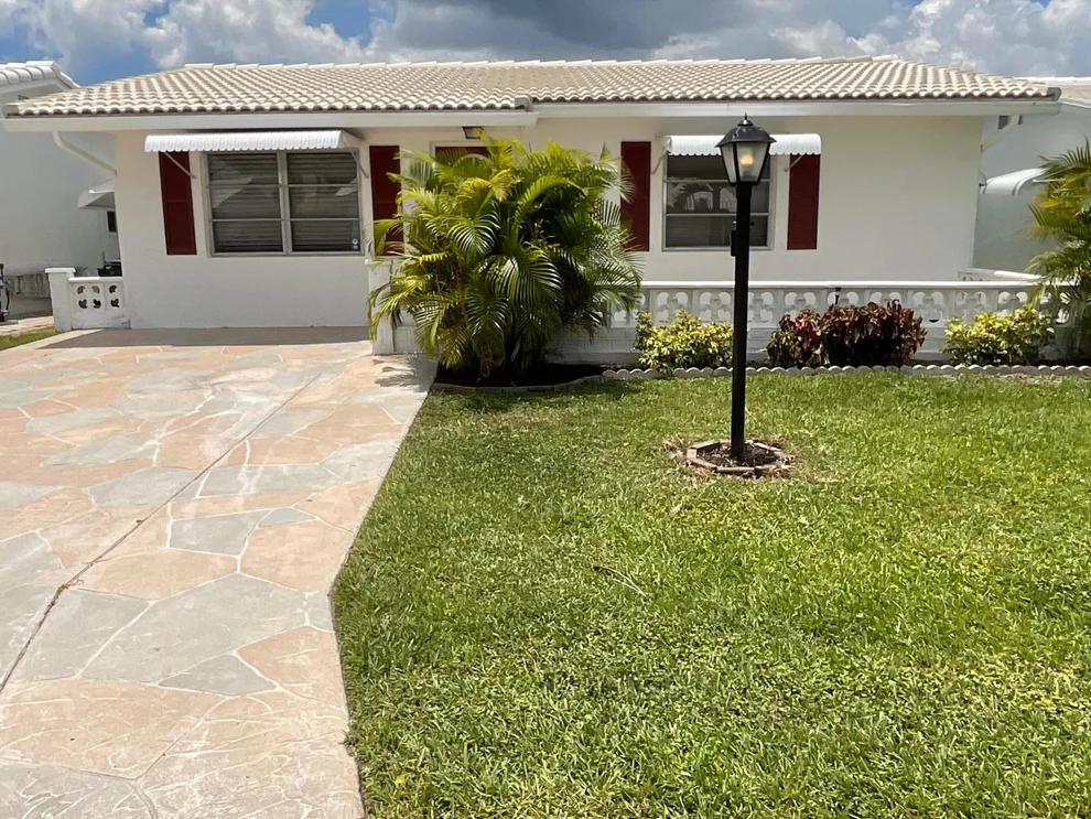 Unit for sale at 2016 SW 16th Avenue, Boynton Beach, FL 33426