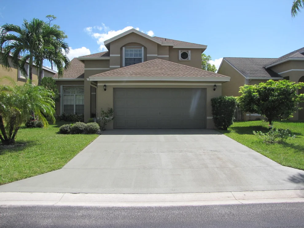 Unit for sale at 170 Heatherwood Drive, Royal Palm Beach, FL 33411