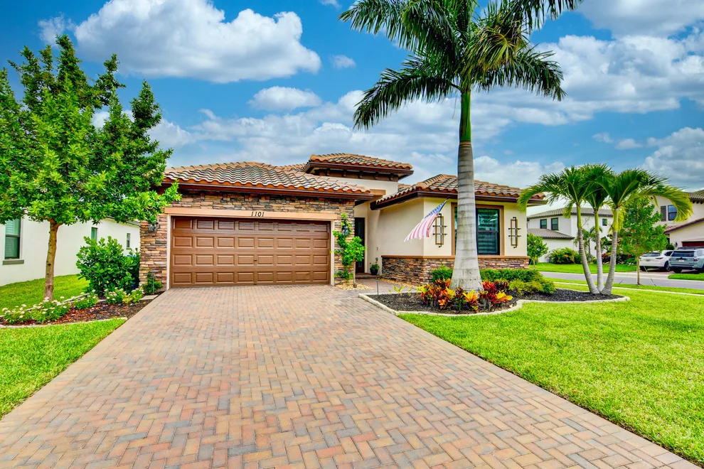 Unit for sale at 1101 Brinely Place, Royal Palm Beach, FL 33411