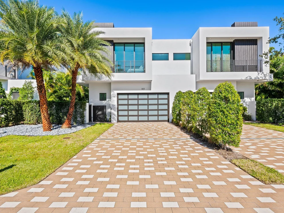 Unit for sale at 903 Witherspoon Lane, Delray Beach, FL 33483