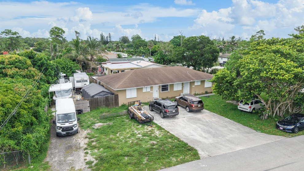 Unit for sale at 5735 Kumquat Road, West Palm Beach, FL 33413