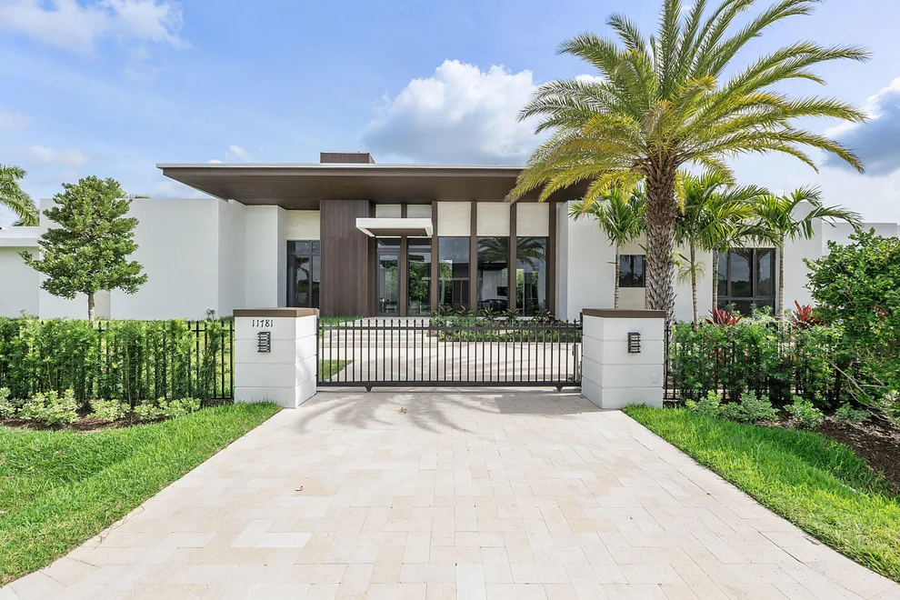 Unit for sale at 11781 NW 15th Street, Plantation, FL 33323