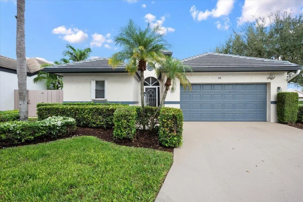 Unit for sale at 201 Citrus Trail, Boynton Beach, FL 33436