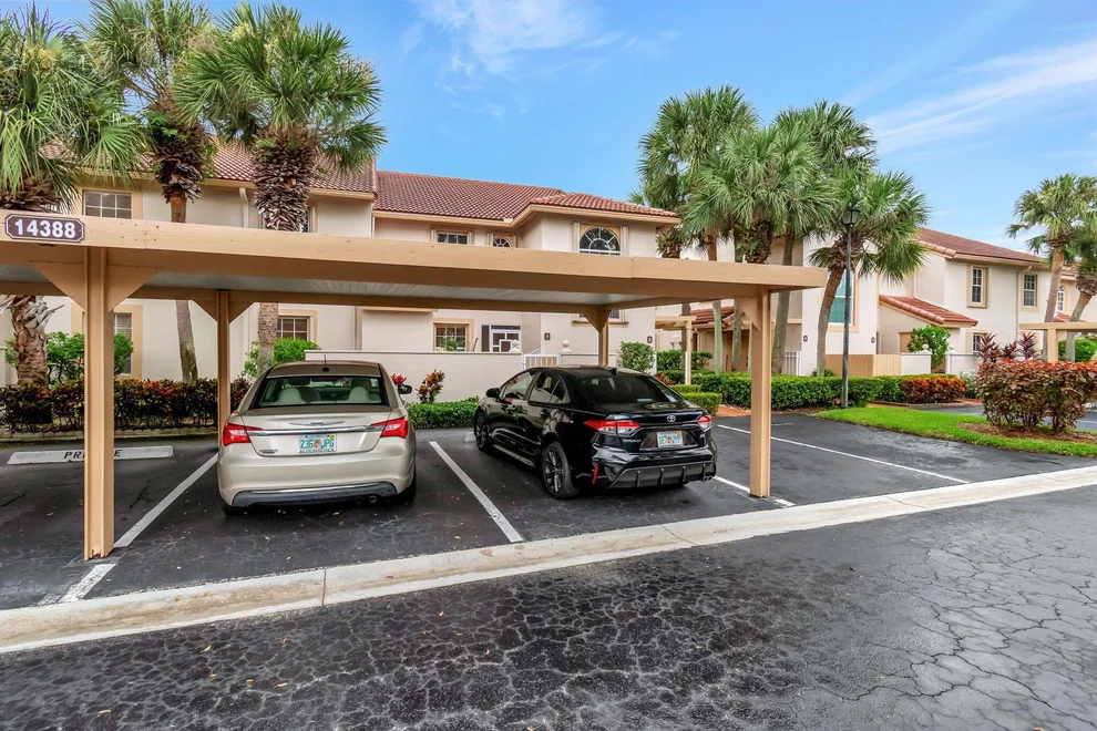 Unit for sale at 14388 Emerald Lake Drive Apt 1, Delray Beach, FL 33446