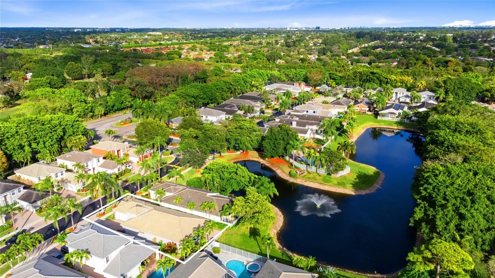 Unit for sale at 8220 N Hampton Wood Drive, Boca Raton, FL 33433