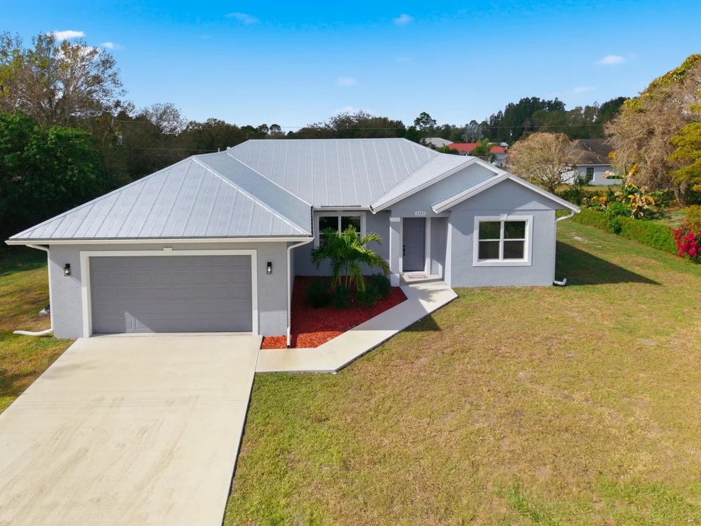 Unit for sale at 3269 NW 24th Avenue, Okeechobee, FL 34972