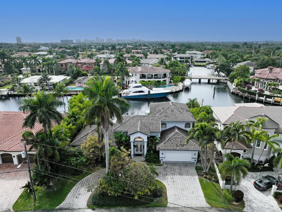Unit for sale at 2320 NE 32nd Court, Lighthouse Point, FL 33064