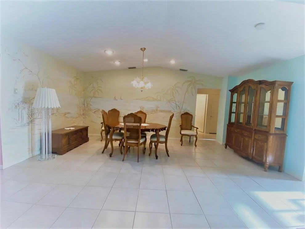 Unit for sale at 15872 Forsythia Circle, Delray Beach, FL 33484