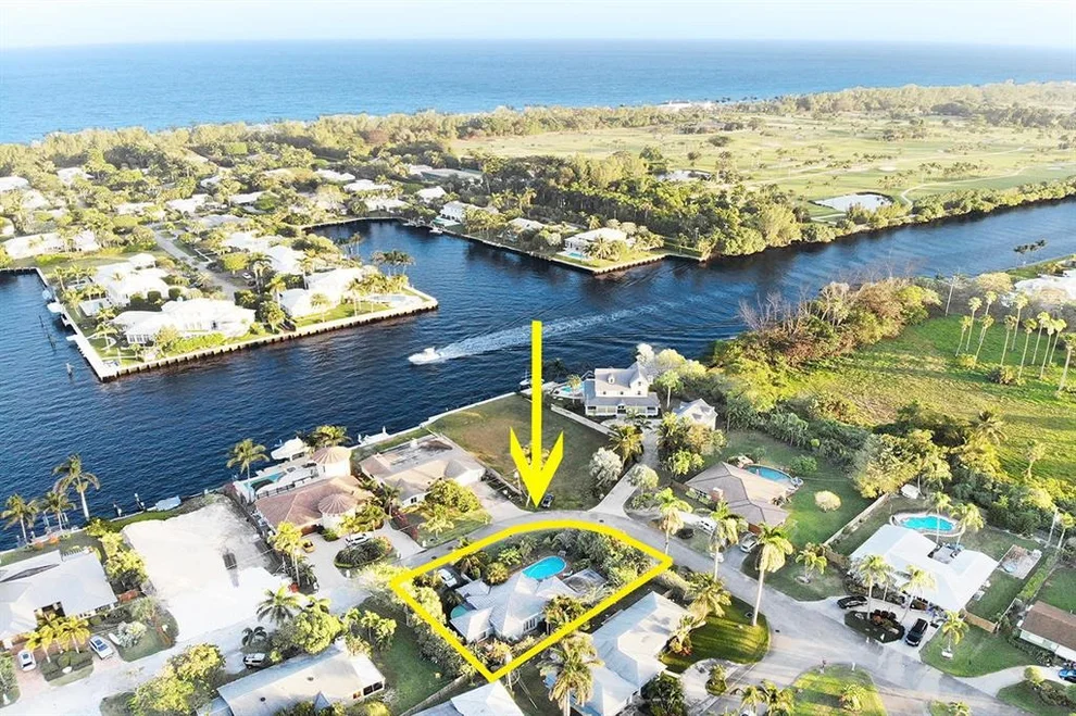 Unit for sale at 3104 Karen Drive, Delray Beach, FL 33483