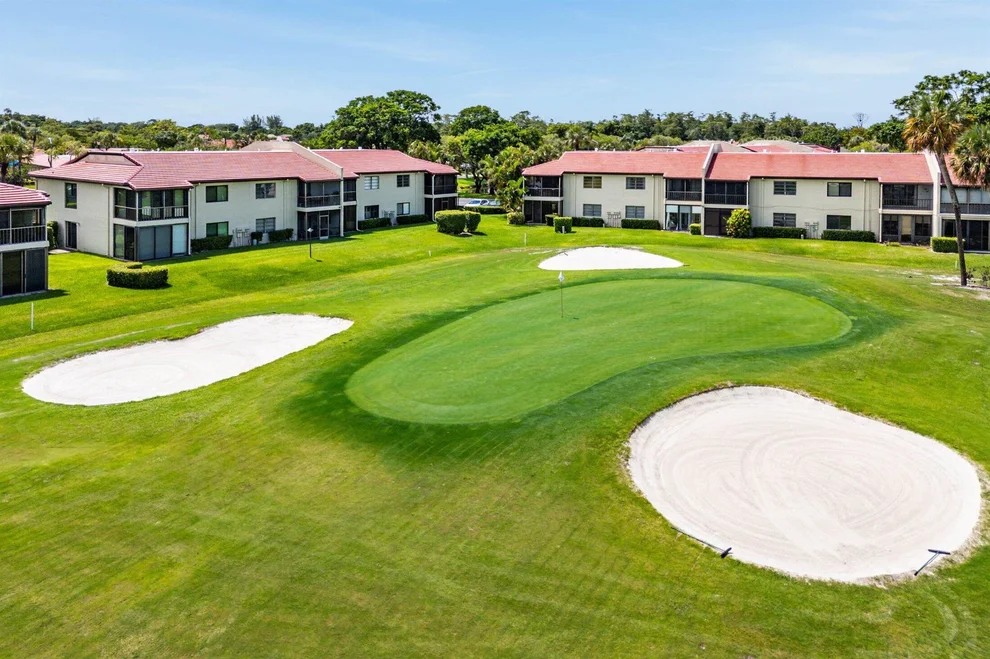 Unit for sale at 8315 Casa Del Lago, Boca Raton, FL 33433