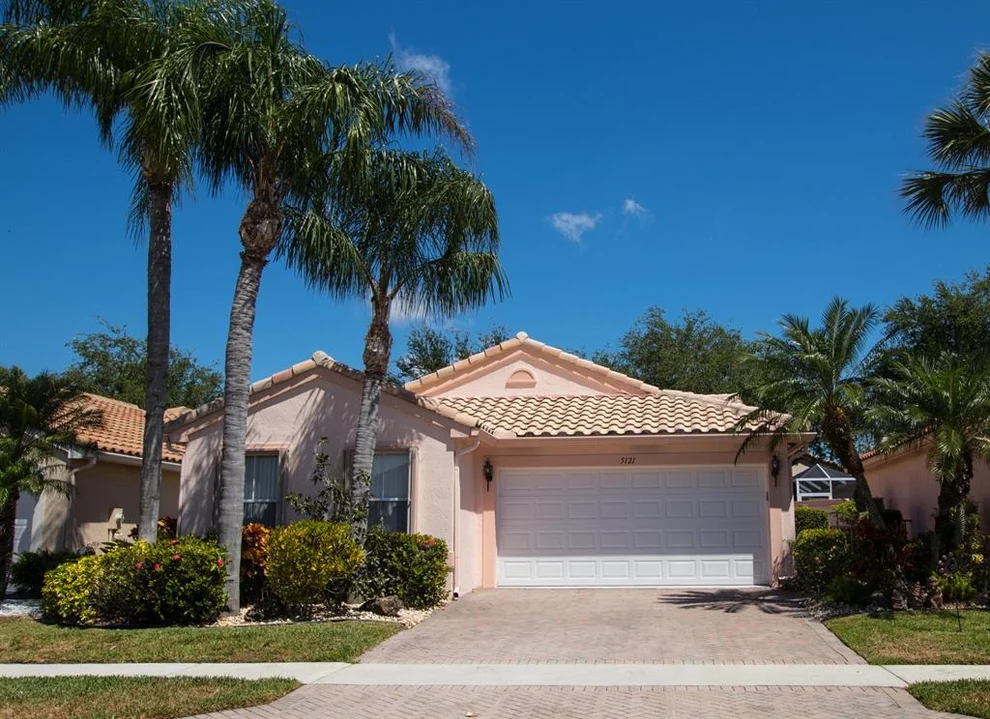 Unit for sale at 5121 Corbel Lake Way, Boynton Beach, FL 33437