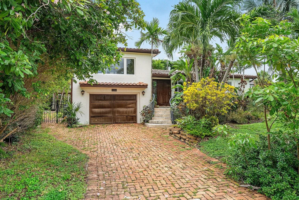 Unit for sale at 1290 NE 4th Avenue, Boca Raton, FL 33432