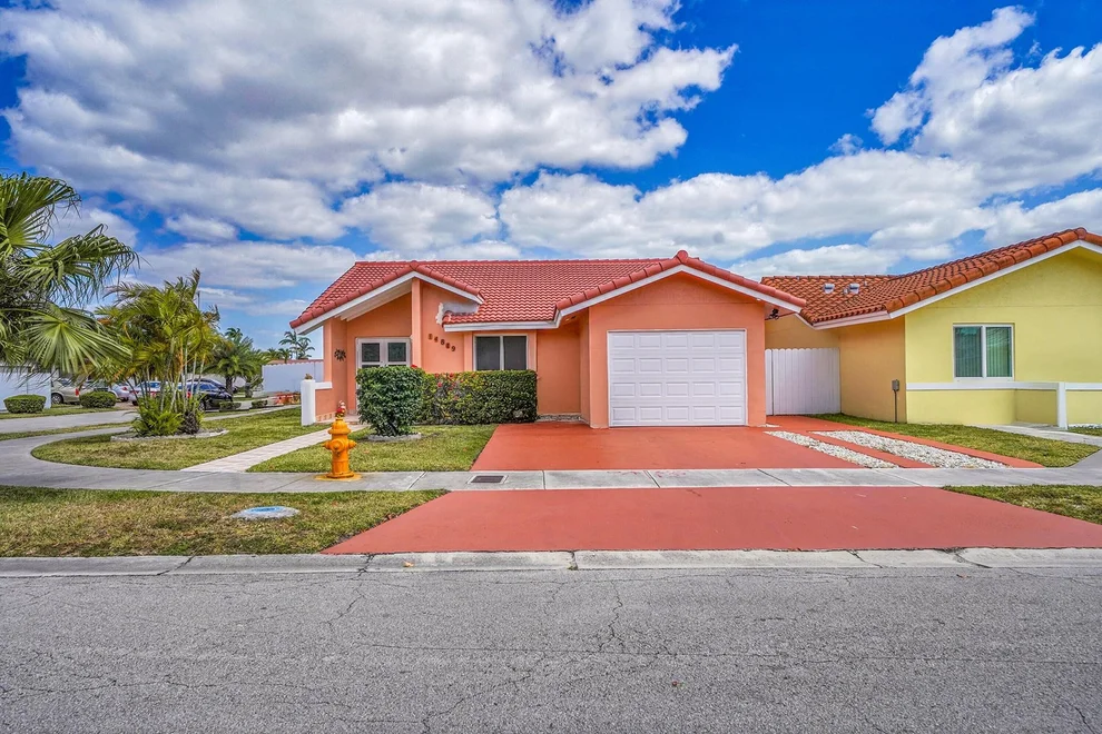 Unit for sale at 14819 SW 60th Street, Miami, FL 33193