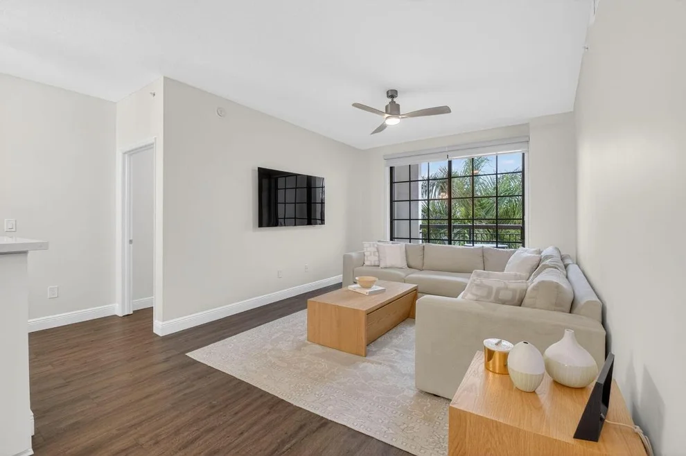 Unit for sale at 233 S Federal Highway, Boca Raton, FL 33432