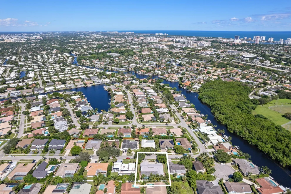 Unit for sale at 620 SW 17th Street, Boca Raton, FL 33486