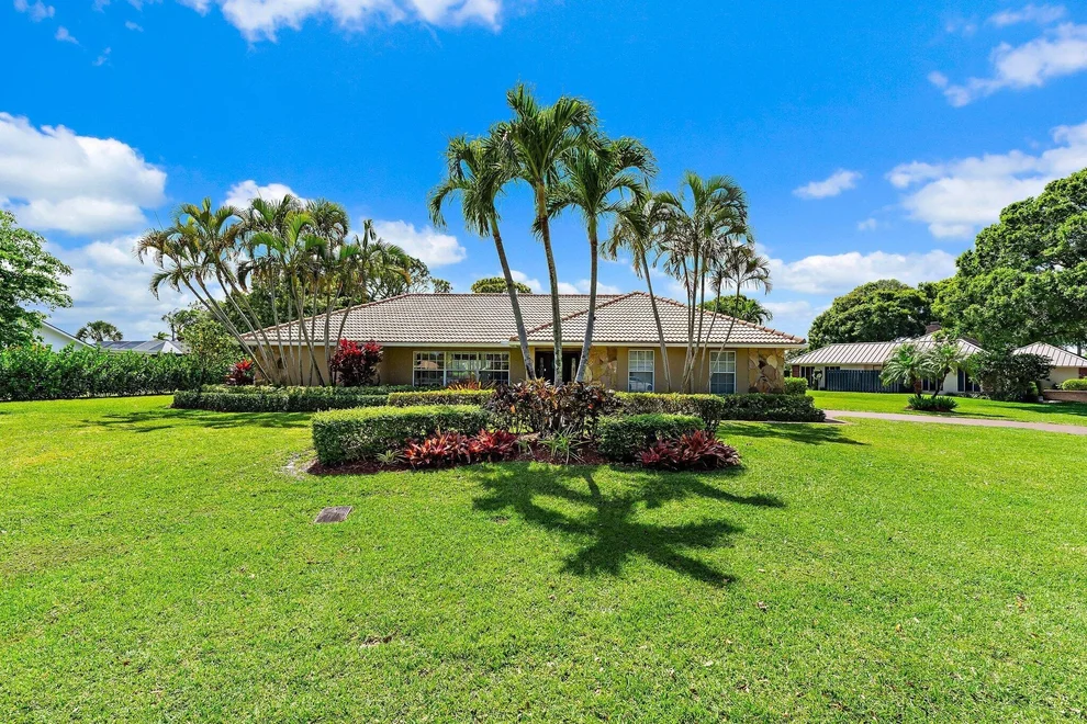 Unit for sale at 90 SE Turtle Creek Drive, Jupiter, FL 33469