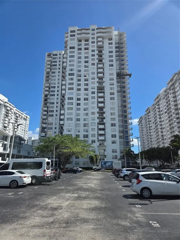 Unit for sale at 2750 NE 183rd Street, Aventura, FL 33160