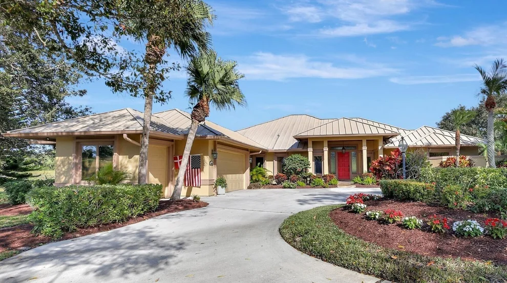 Unit for sale at 6446 SE Oakmont Place, Stuart, FL 34997