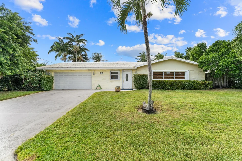 Unit for sale at 8415 Pine Tree Lane, Lake Clarke Shores, FL 33406