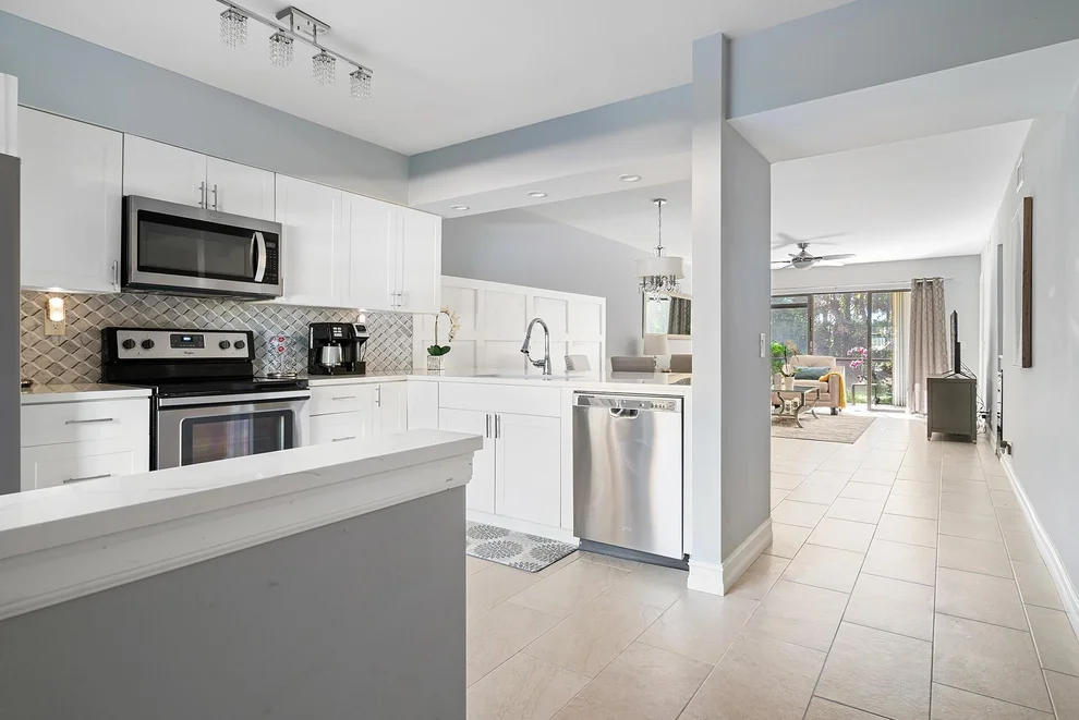 Unit for sale at 2101 Sabal Ridge Court, Palm Beach Gardens, FL 33418