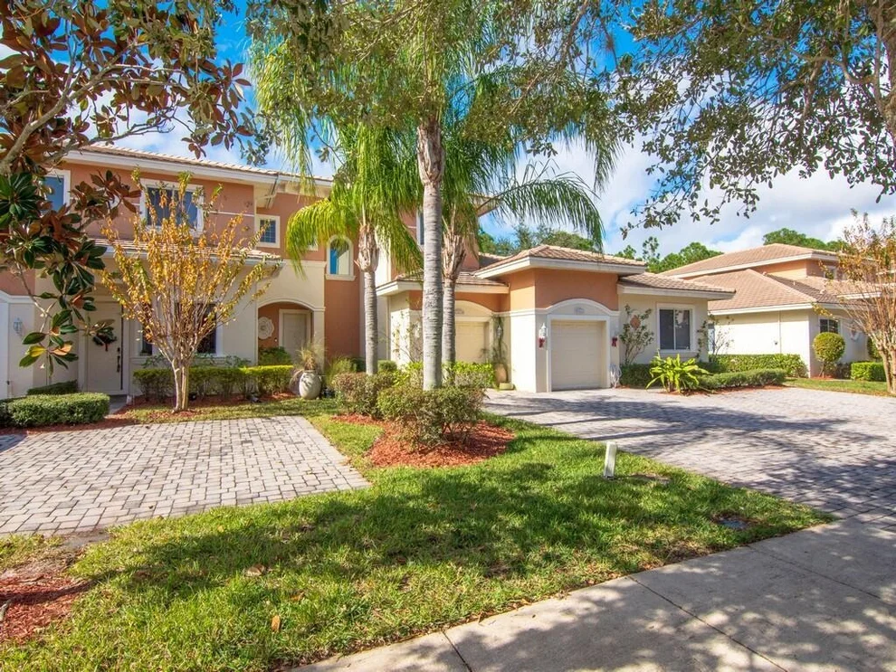 Unit for sale at 2541 Stockbridge Square SW, Vero Beach, FL 32962
