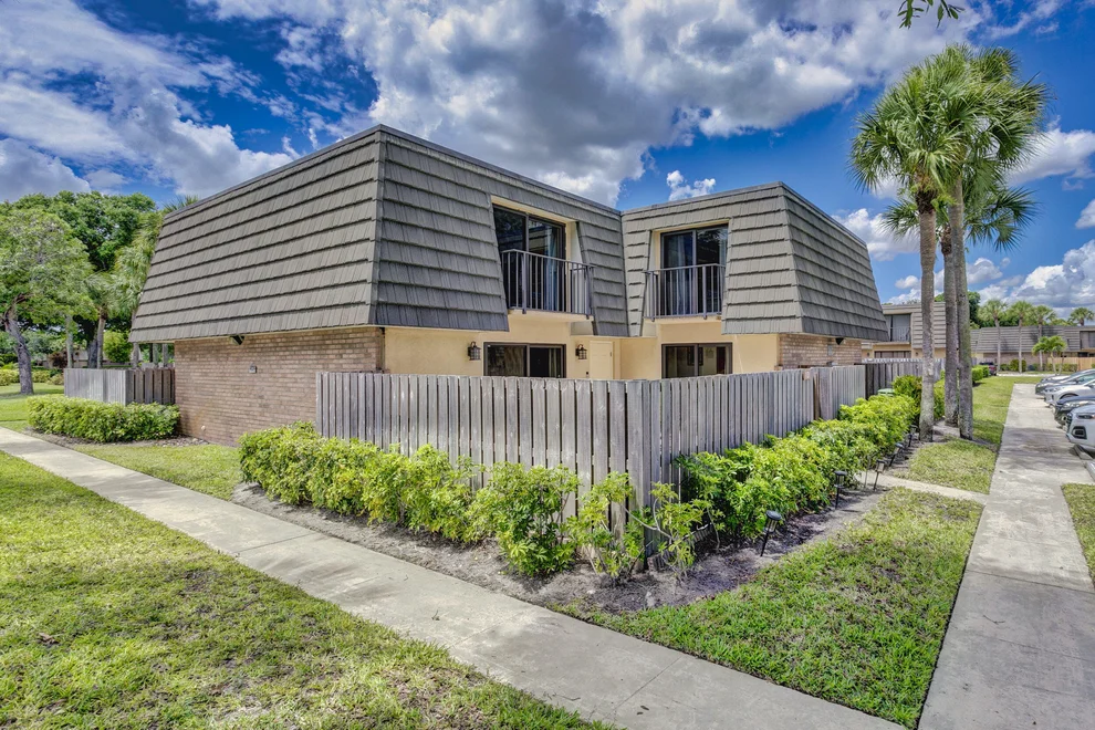 Unit for sale at 1101 11th Way, West Palm Beach, FL 33407