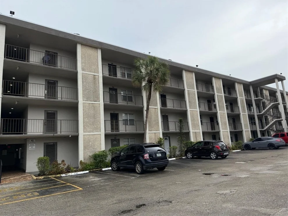 Unit for sale at 4898 NW 29th Court, Lauderdale Lakes, FL 33313