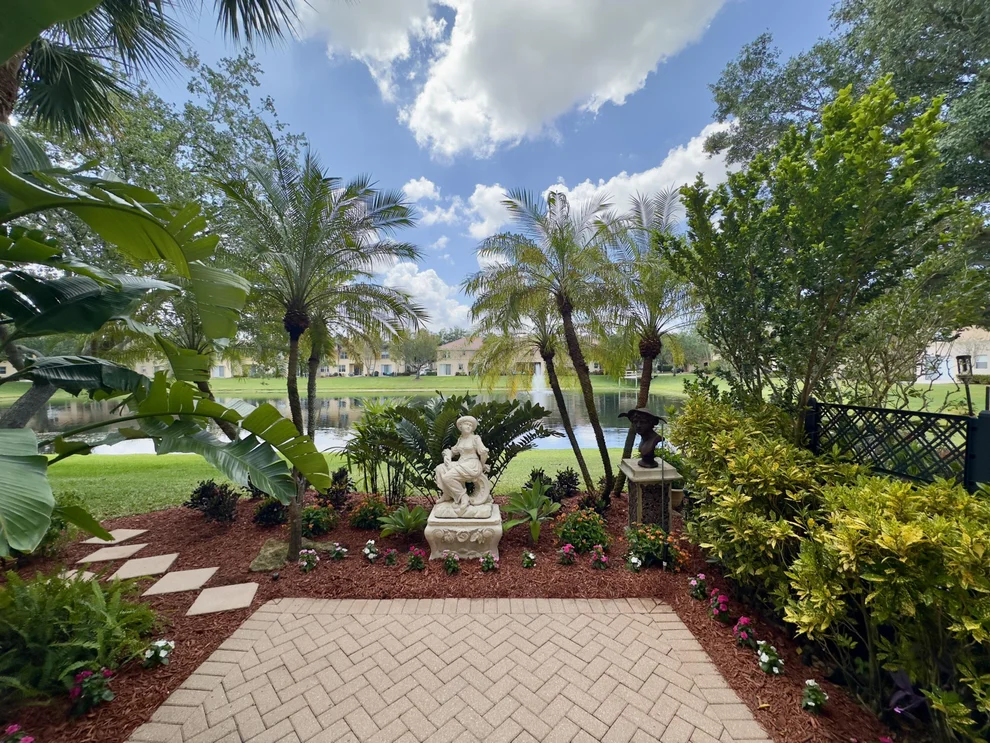 Unit for sale at 264 River Bluff Lane, Royal Palm Beach, FL 33411