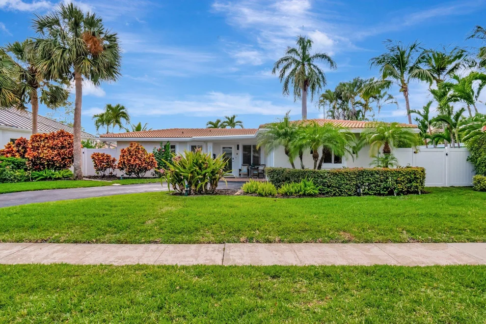 Unit for sale at 311 SW 7 Terrace, Boca Raton, FL 33486