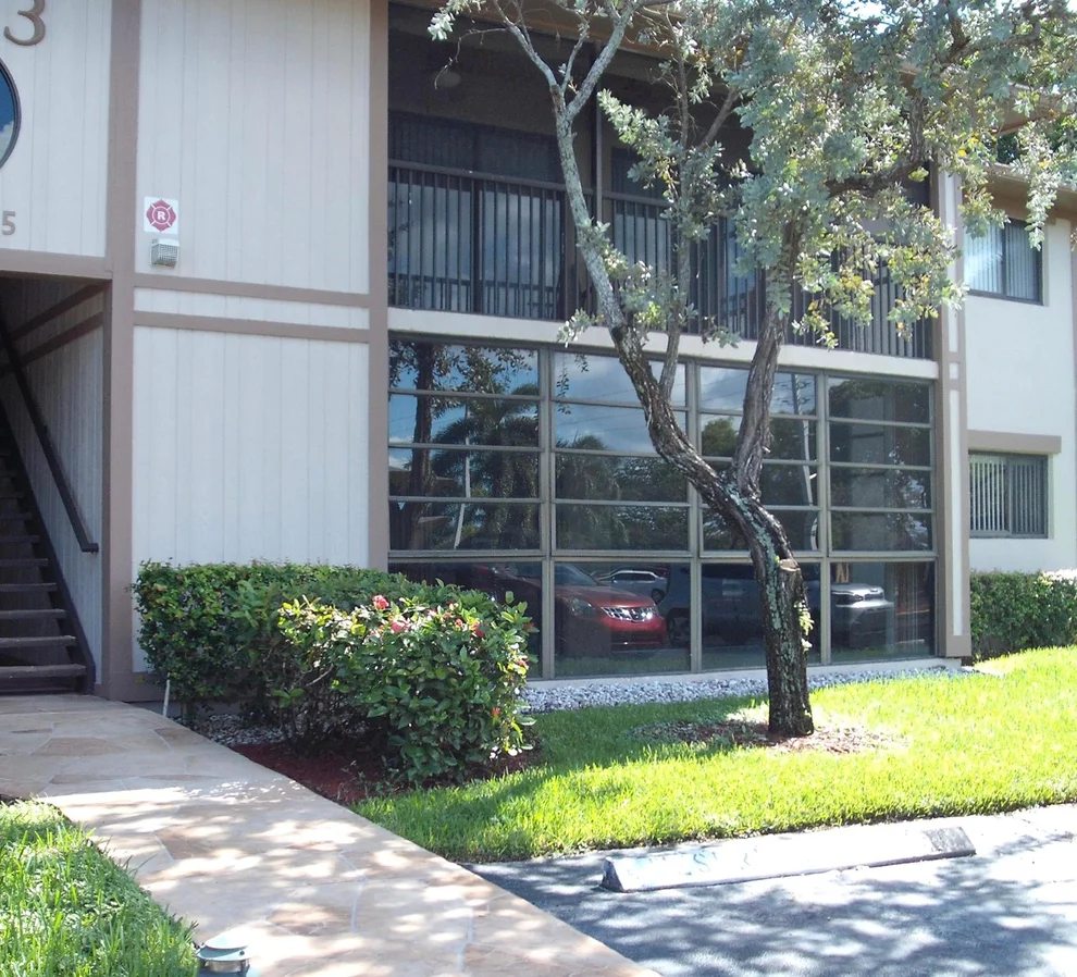 Unit for sale at 10713 W Clairmont Circle, Tamarac, FL 33321