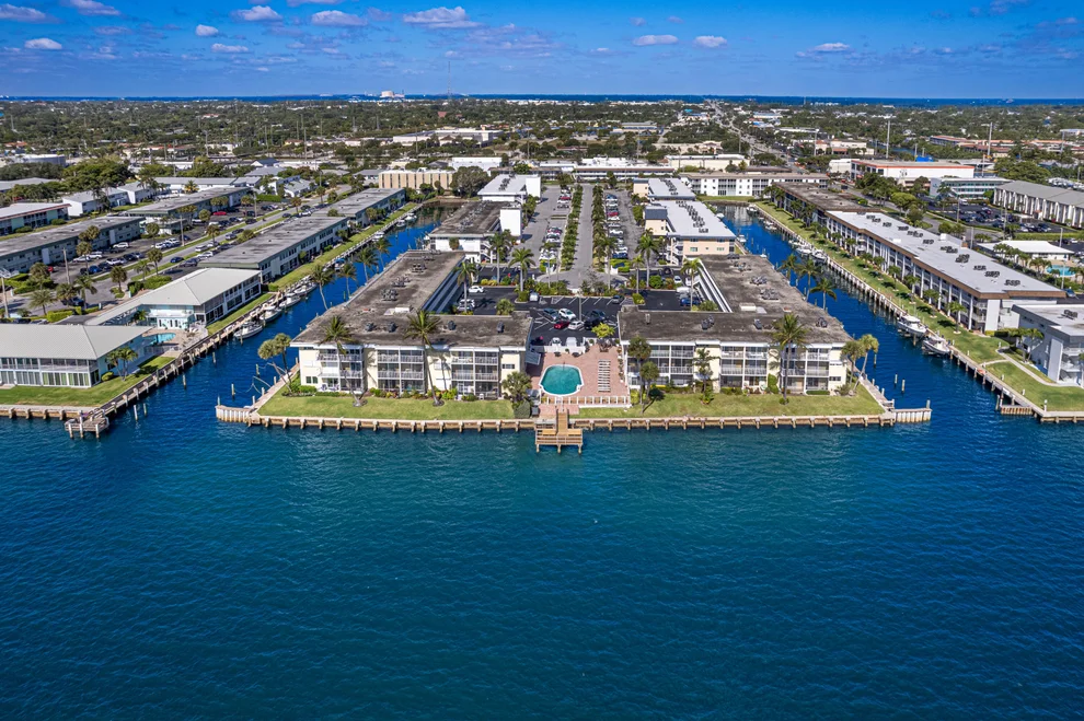 Unit for sale at 101 Doolen Court, North Palm Beach, FL 33408