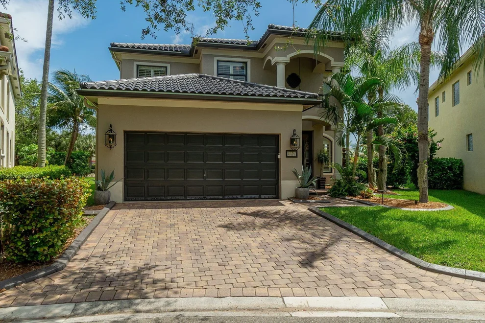 Unit for sale at 1121 Center Stone Lane, Riviera Beach, FL 33404