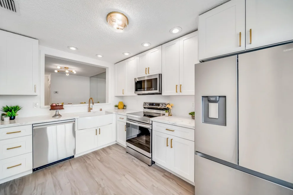 Unit for sale at 5095 Heatherhill Lane, Boca Raton, FL 33486