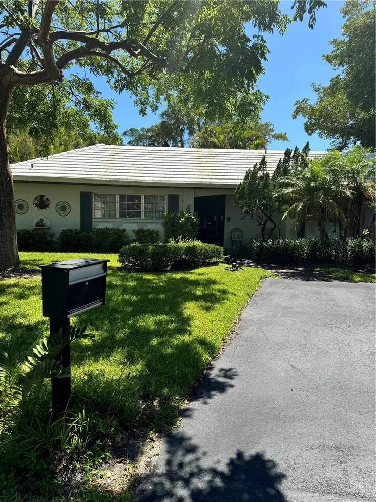 Unit for sale at 1023 E Cypress Drive, Pompano Beach, FL 33069
