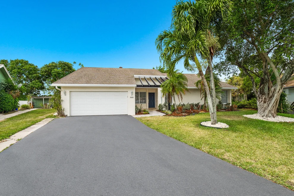 Unit for sale at 9459 Burlington Place, Boca Raton, FL 33434